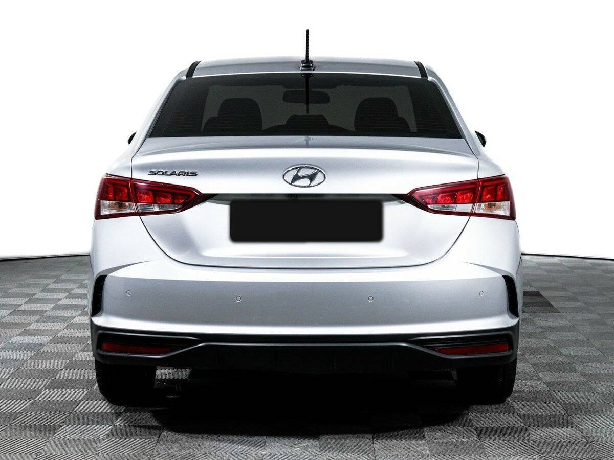 Купить Hyundai Solaris с пробегом. Фото: #5