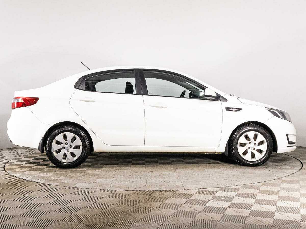 Купить Kia Rio с пробегом. Фото: #3