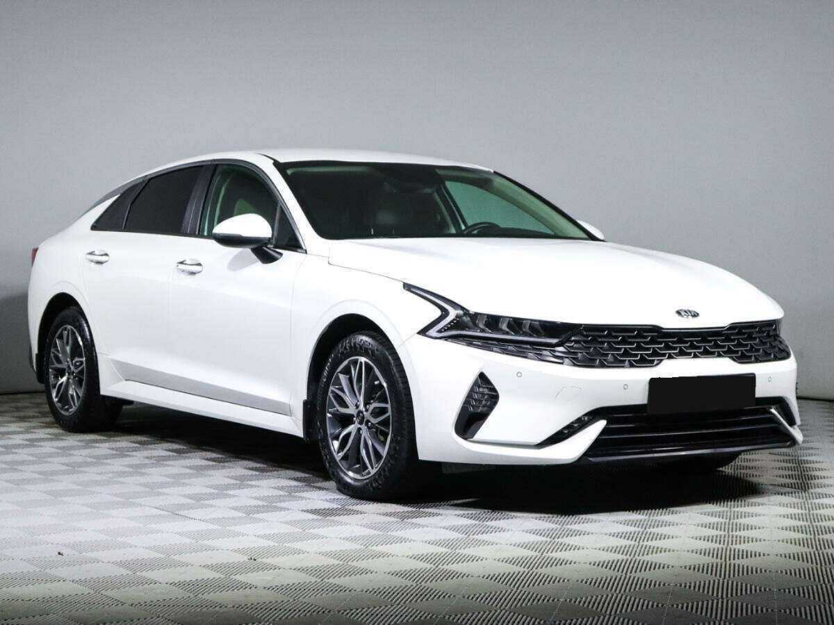 Купить Kia K5 с пробегом. Фото: #2
