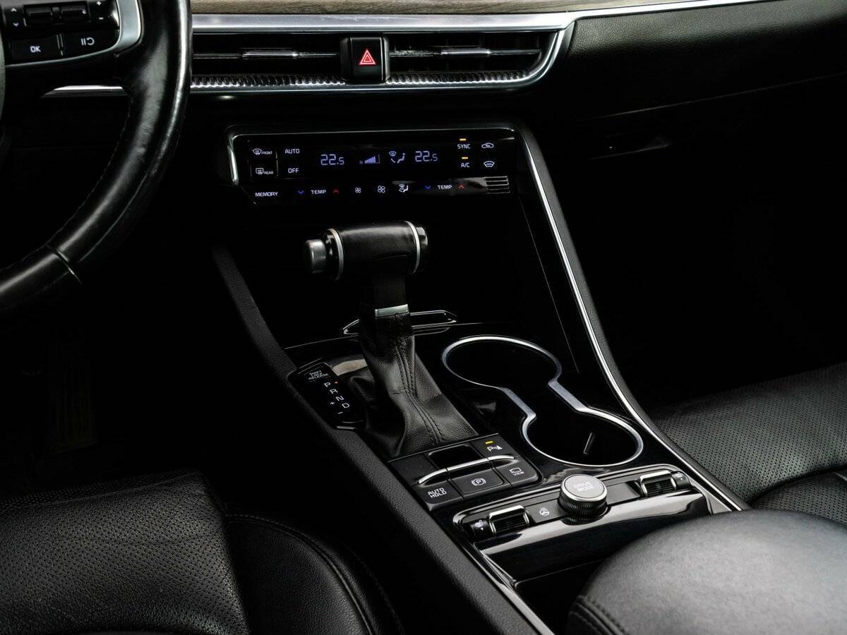 Купить Kia K5 с пробегом. Фото: #11