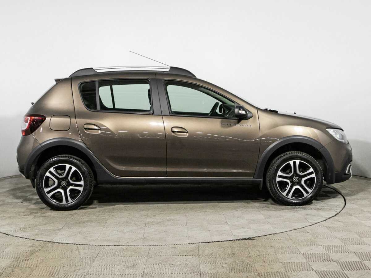 Купить Renault Sandero с пробегом. Фото: #3
