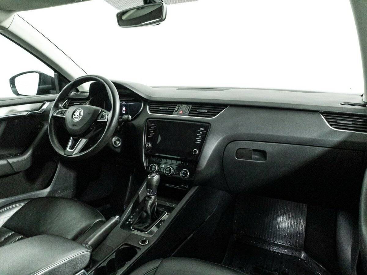 Купить Skoda Octavia с пробегом. Фото: #8
