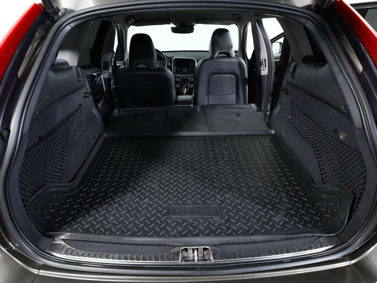 Купить Volvo XC60 с пробегом. Фото: #28
