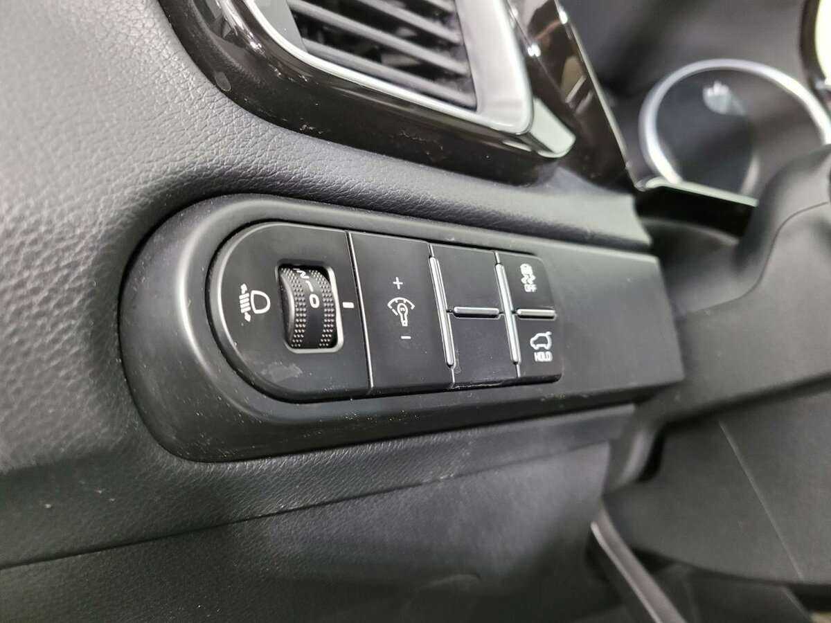 Купить Kia XCeed с пробегом. Фото: #7