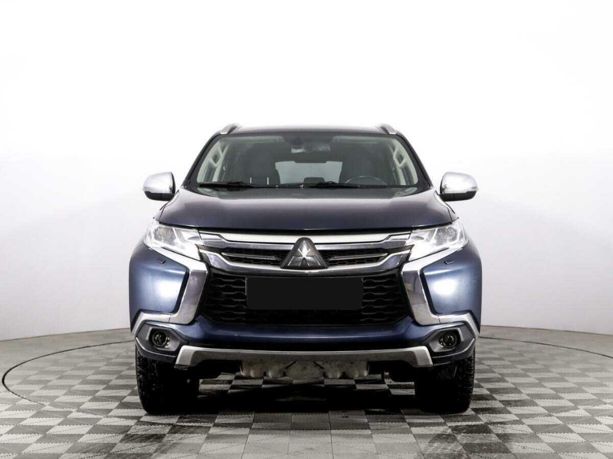 Купить Mitsubishi Pajero Sport с пробегом. Фото: #1