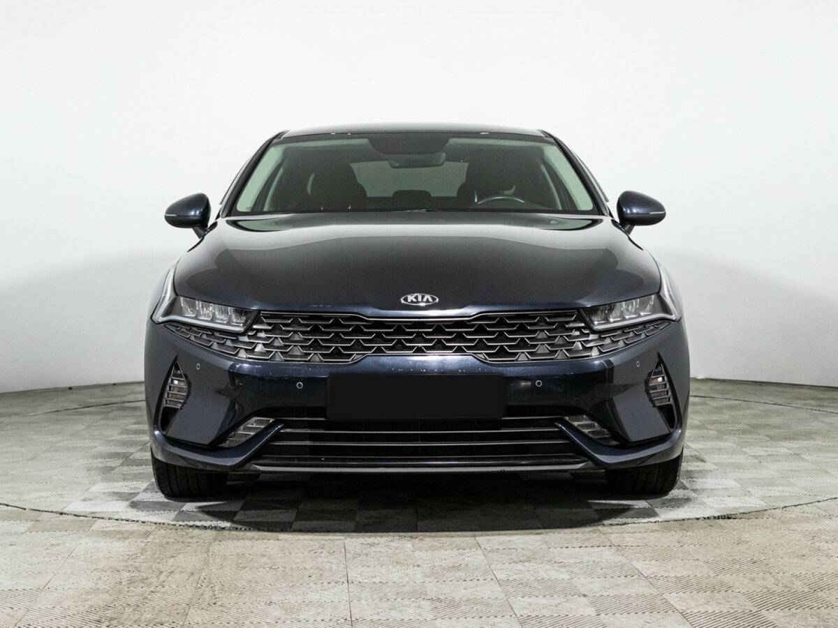 Купить Kia K5 с пробегом. Фото: #1