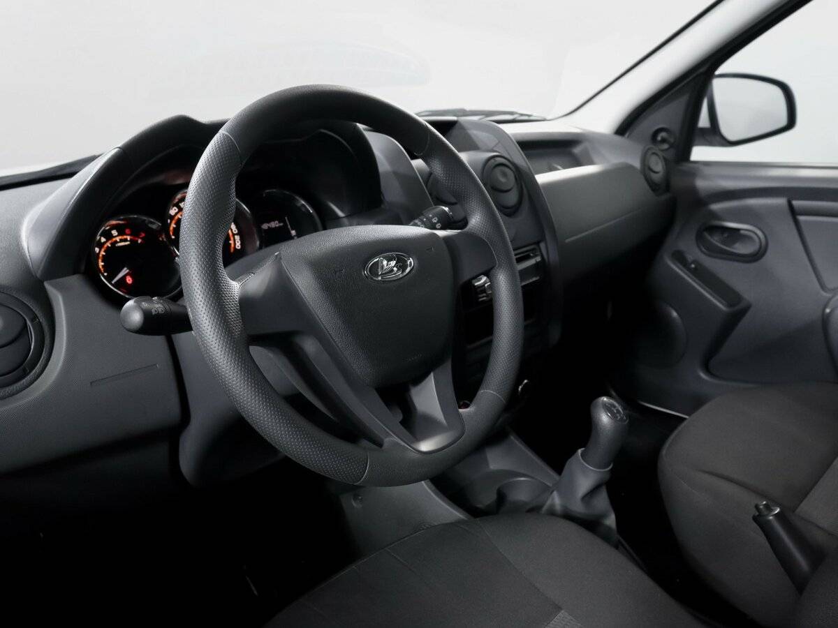 Купить Lada (ВАЗ) Largus с пробегом. Фото: #10