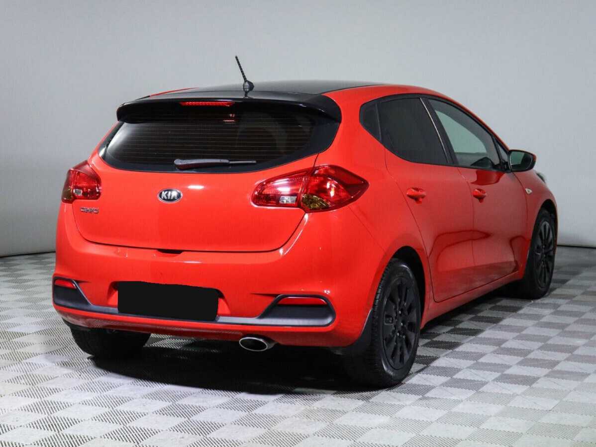 Купить Kia Ceed с пробегом. Фото: #3
