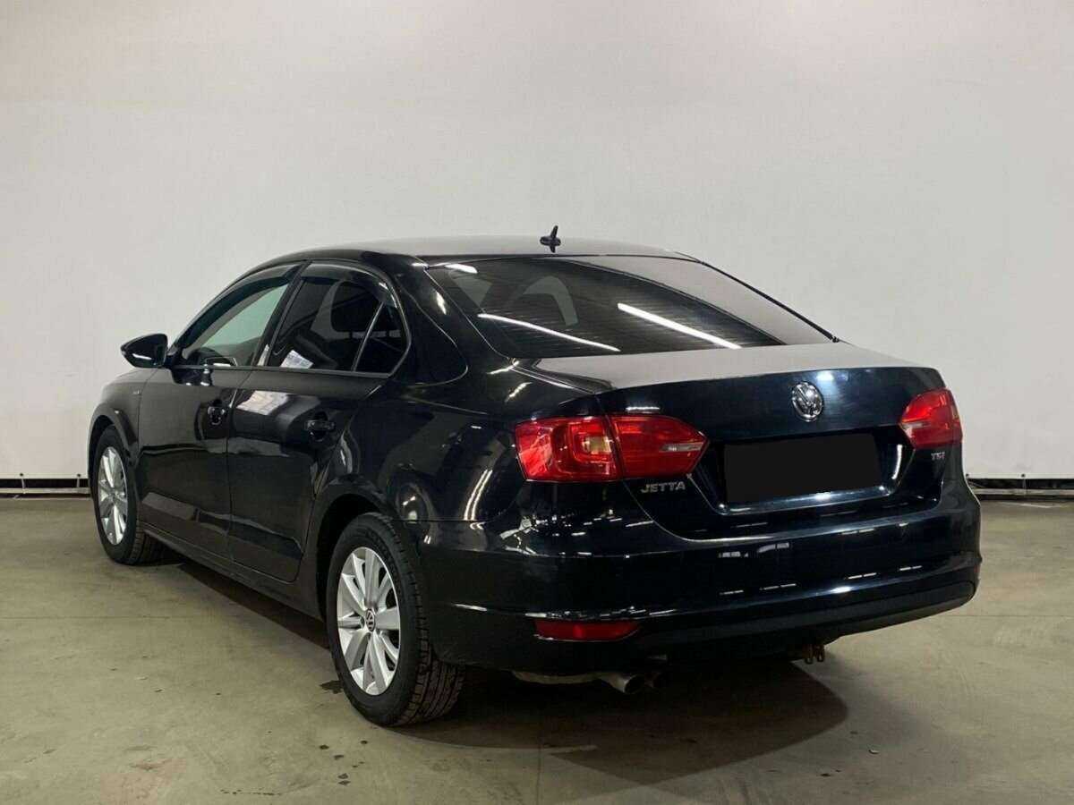 Купить Volkswagen Jetta с пробегом. Фото: #5