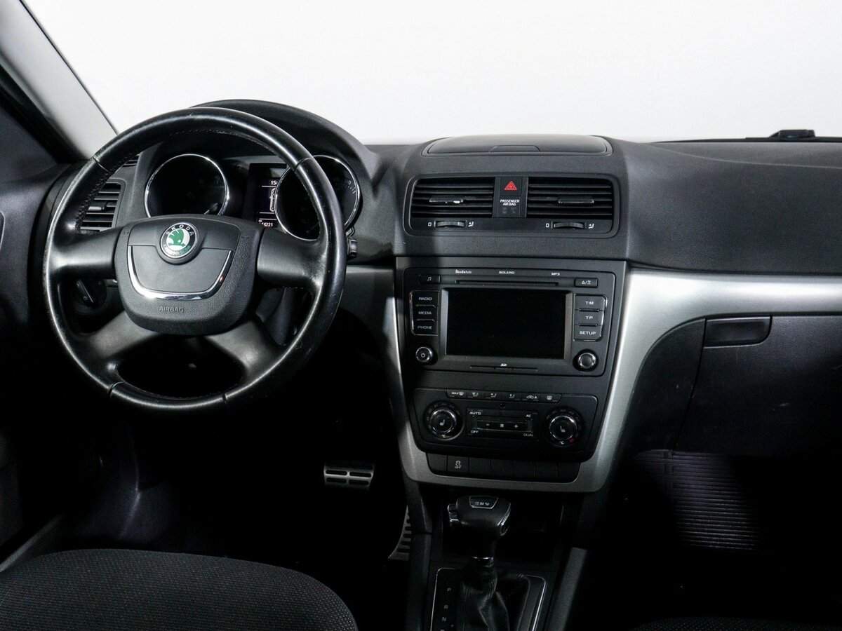 Купить Skoda Yeti с пробегом. Фото: #11