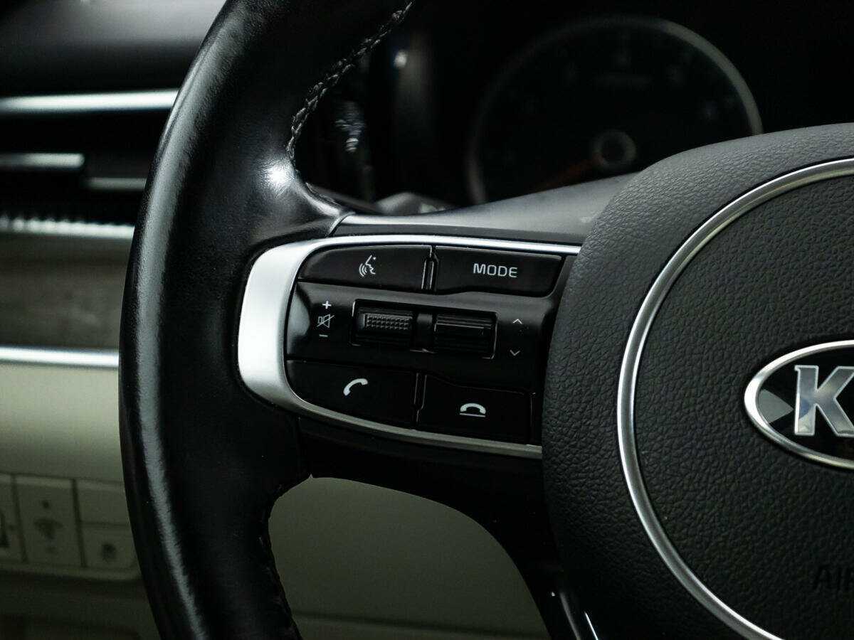 Купить Kia K5 с пробегом. Фото: #20