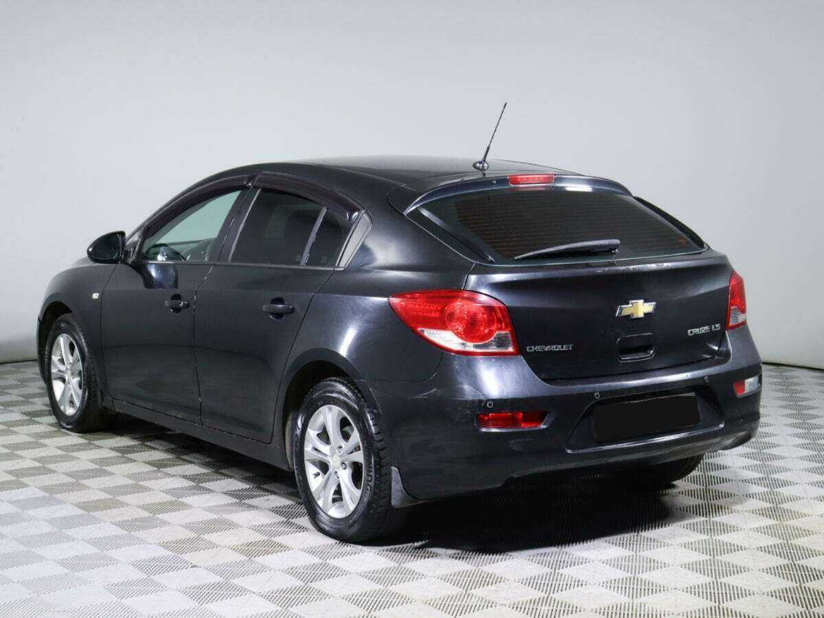 Купить Chevrolet Cruze с пробегом. Фото: #5