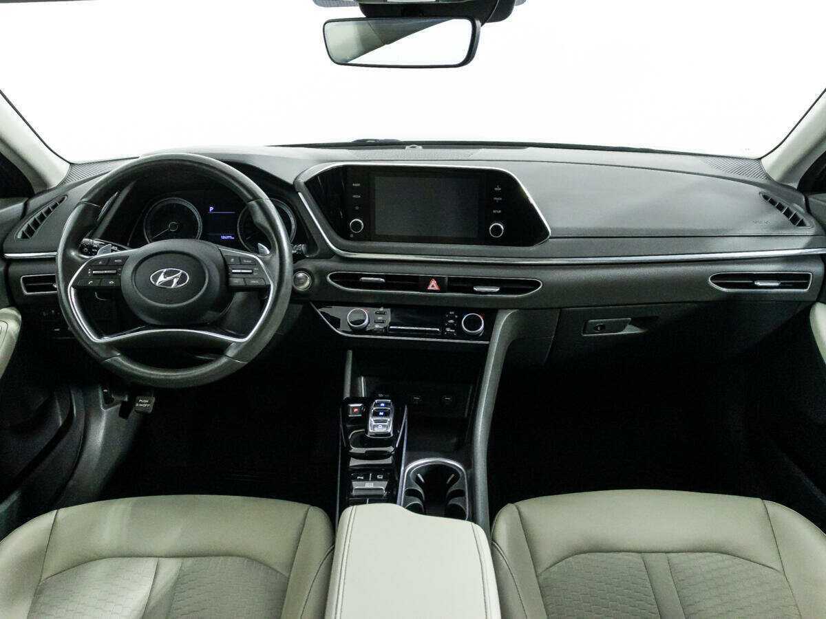 Купить Hyundai Sonata с пробегом. Фото: #12