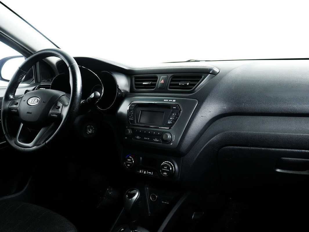 Купить Kia Rio с пробегом. Фото: #8