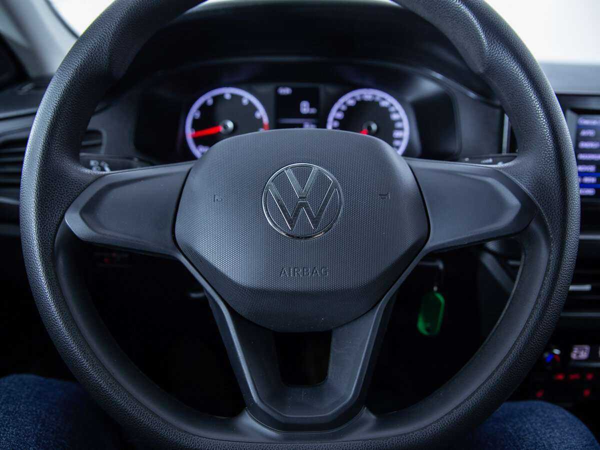 Купить Volkswagen Polo с пробегом. Фото: #9