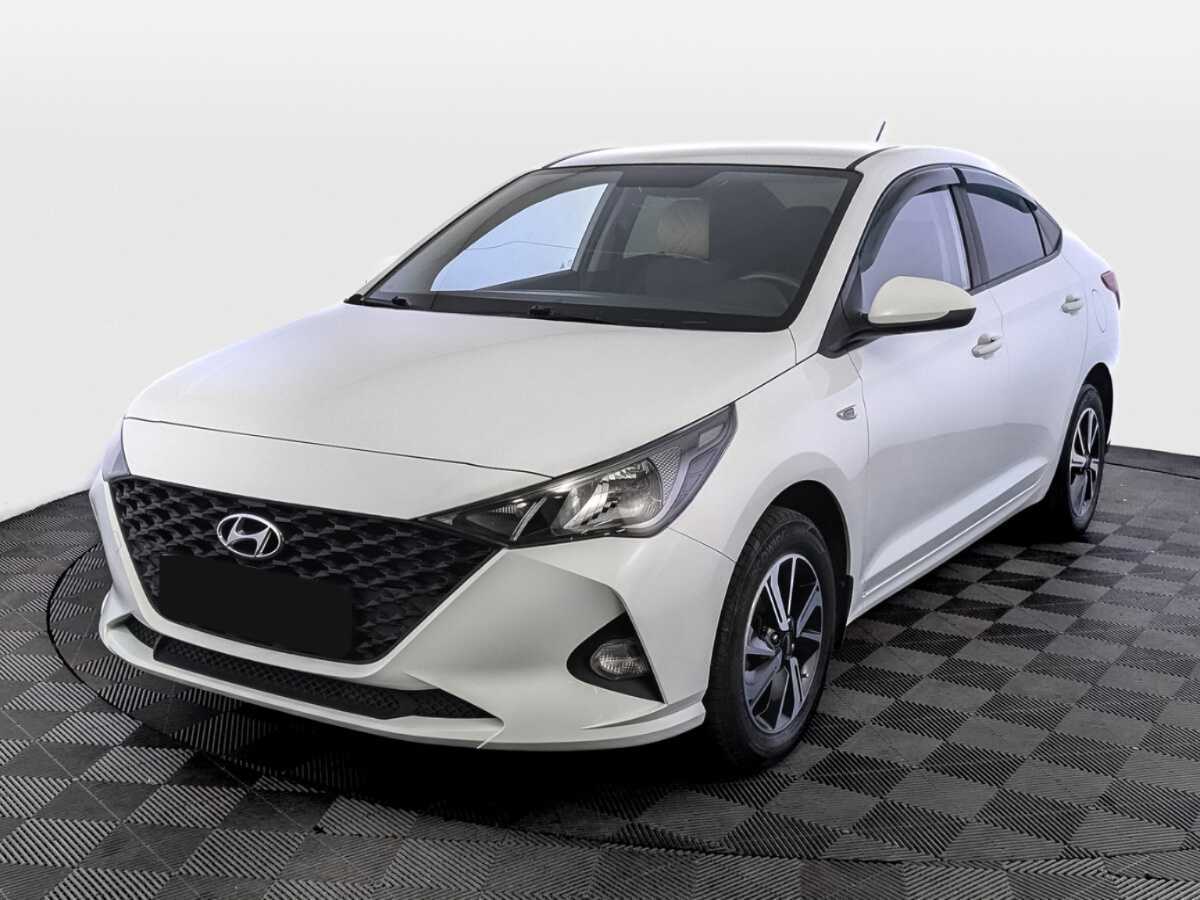 Купить Hyundai Solaris с пробегом. Посмотреть фото