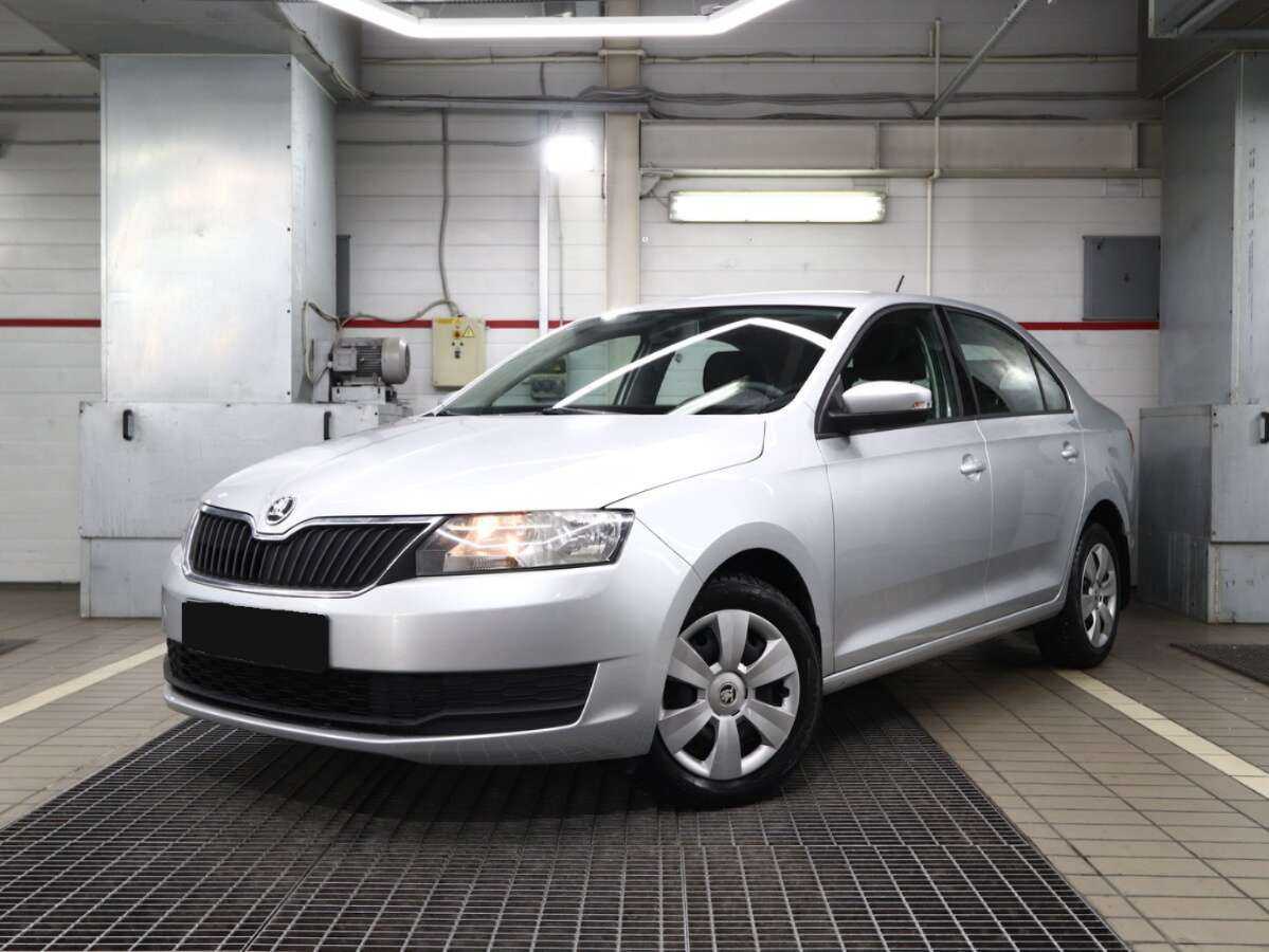 Купить Skoda Rapid с пробегом. Фото: #0