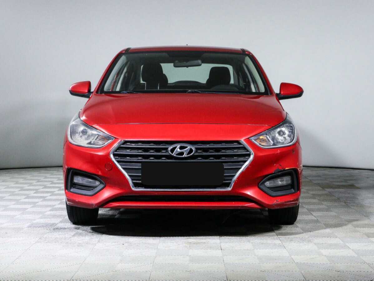 Купить Hyundai Solaris с пробегом. Фото: #1