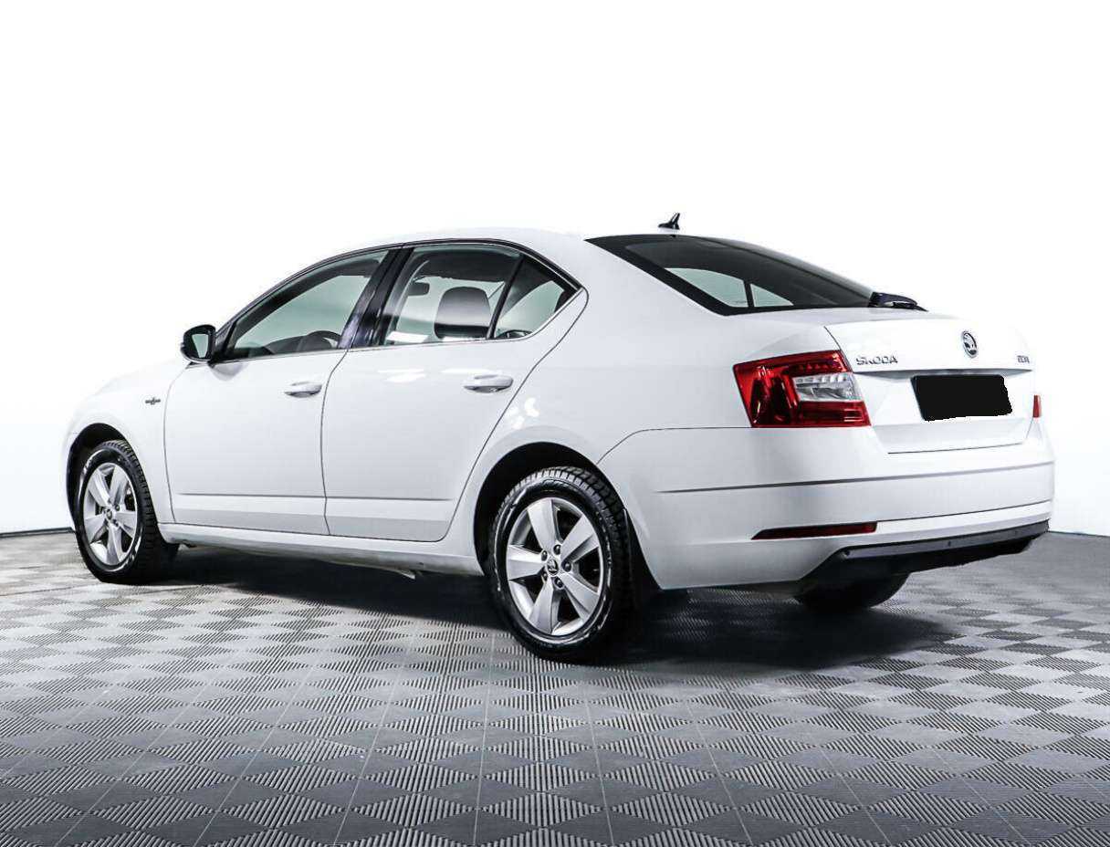 Купить Skoda Octavia с пробегом. Фото: #5