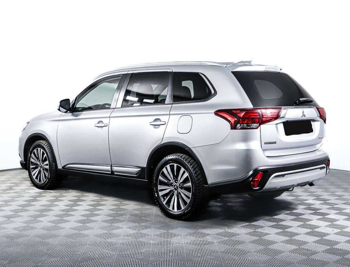 Купить Mitsubishi Outlander с пробегом. Фото: #6