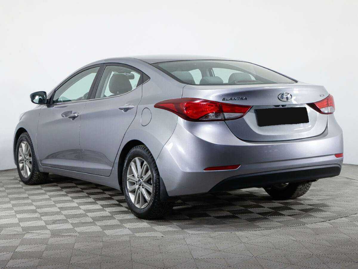 Купить Hyundai Elantra с пробегом. Фото: #6