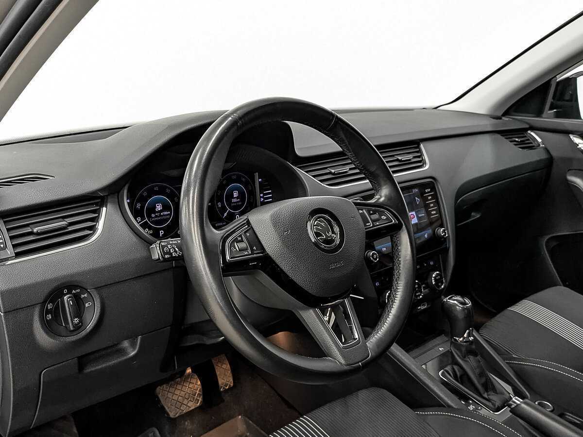 Купить Skoda Octavia с пробегом. Фото: #14