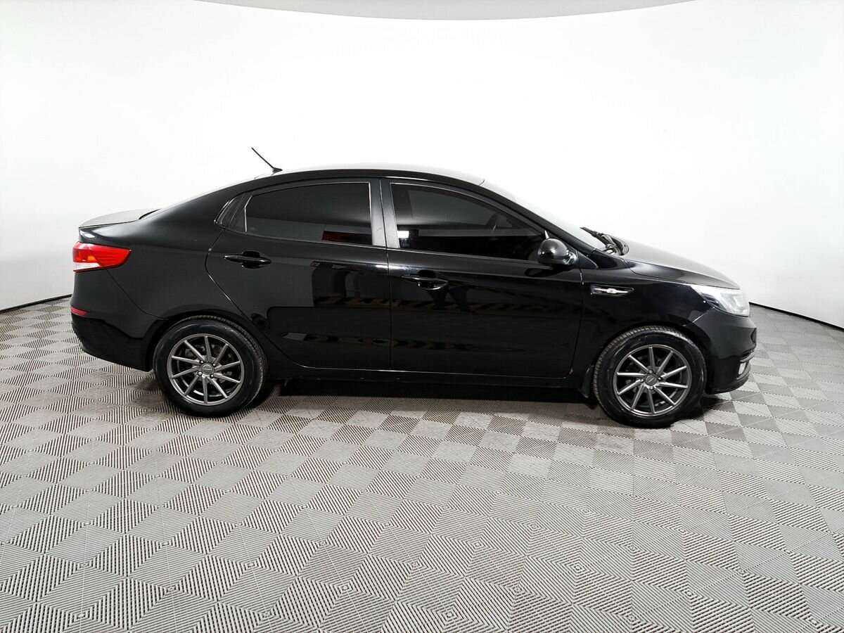 Купить Kia Rio с пробегом. Фото: #3