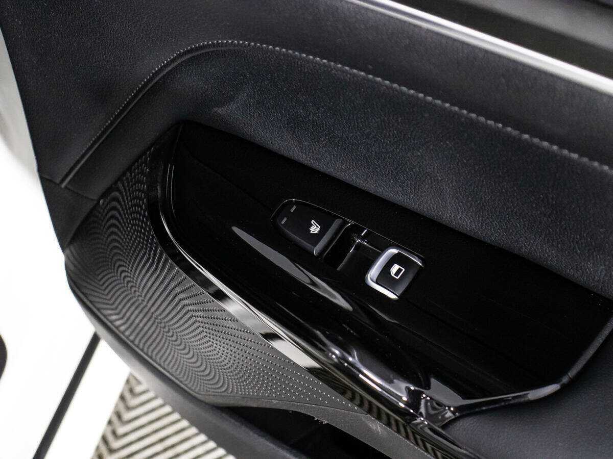 Купить Kia K5 с пробегом. Фото: #25