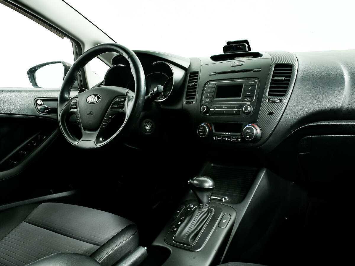 Купить Kia Cerato с пробегом. Фото: #8
