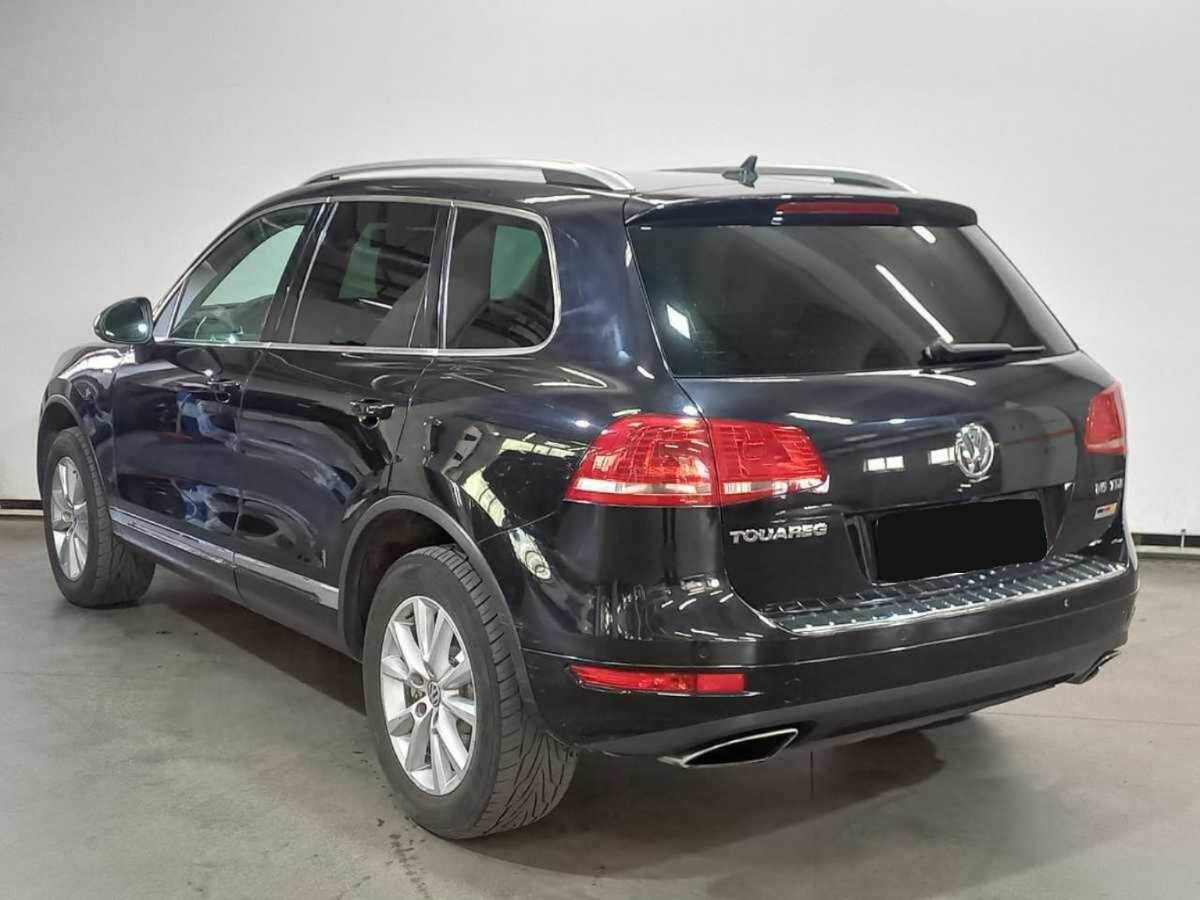 Купить Volkswagen Touareg с пробегом. Фото: #6