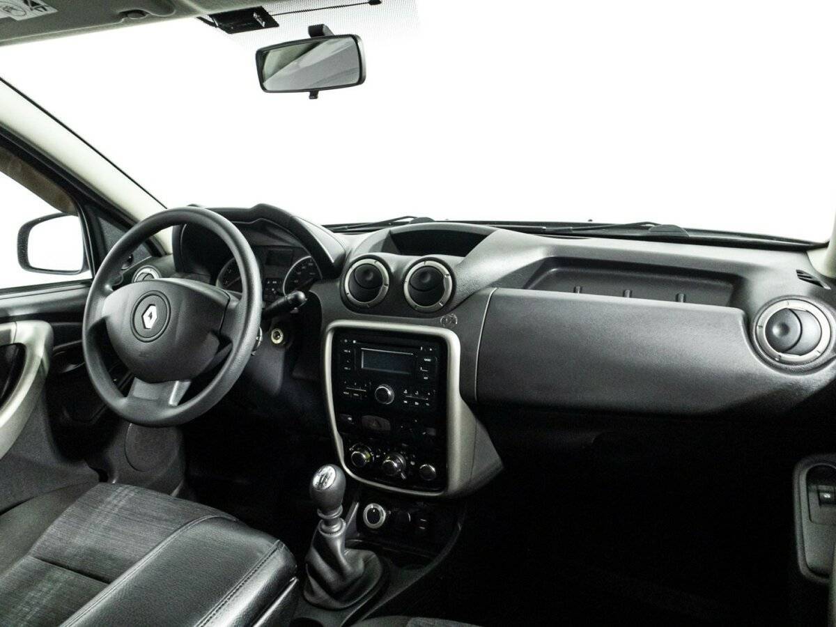 Купить Renault Duster с пробегом. Фото: #8