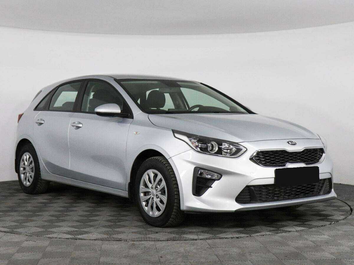 Купить Kia Ceed с пробегом. Фото: #2