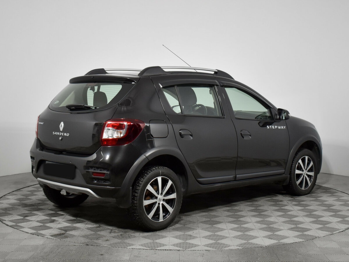 Купить Renault Sandero с пробегом. Фото: #4