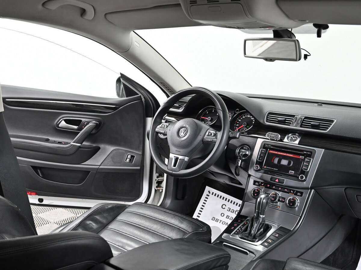 Купить Volkswagen Passat CC с пробегом. Фото: #8
