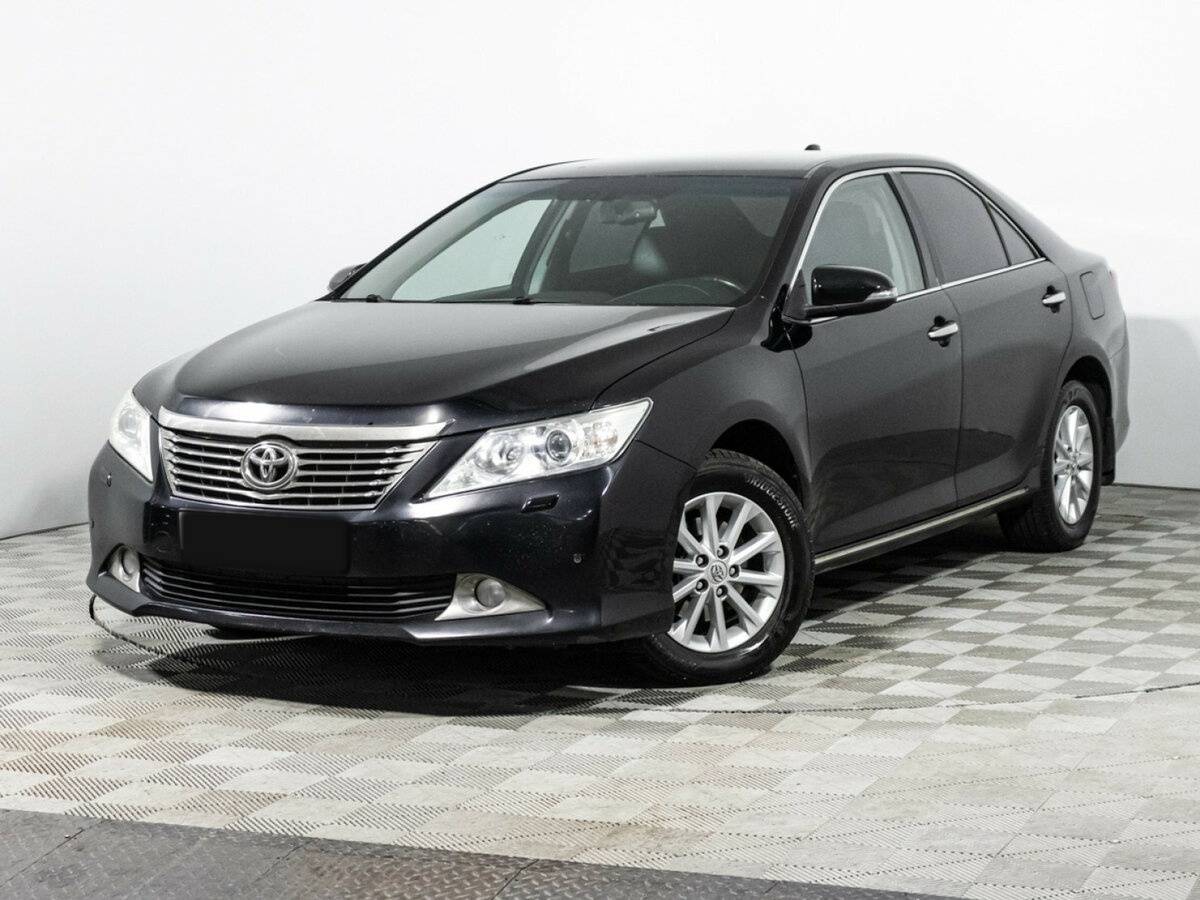 Купить Toyota Camry с пробегом. Фото: #0