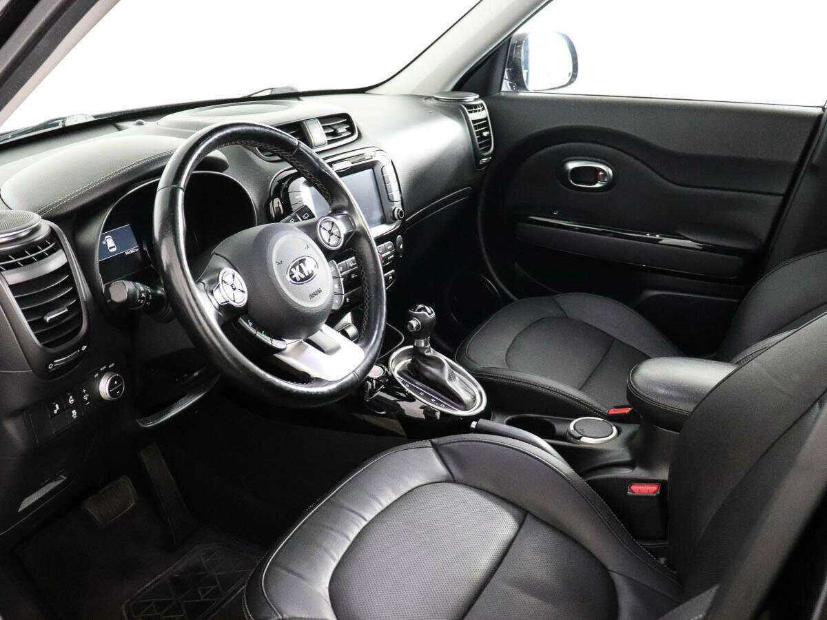 Купить Kia Soul с пробегом. Фото: #8