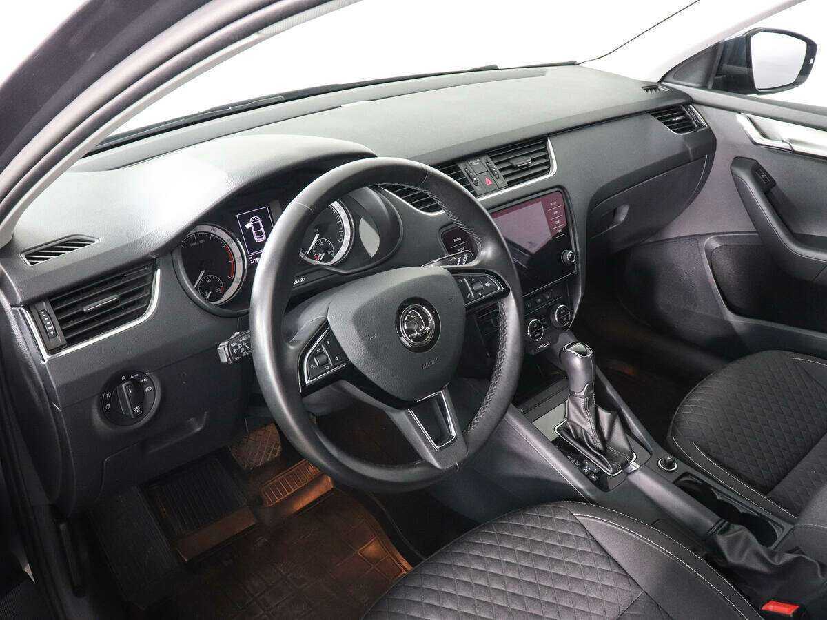 Купить Skoda Octavia с пробегом. Фото: #8