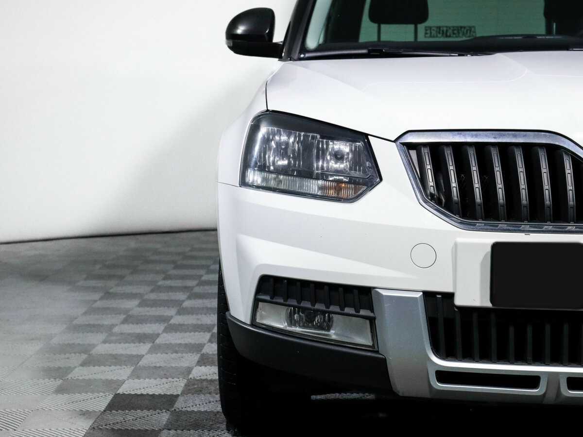 Купить Skoda Yeti с пробегом. Фото: #12