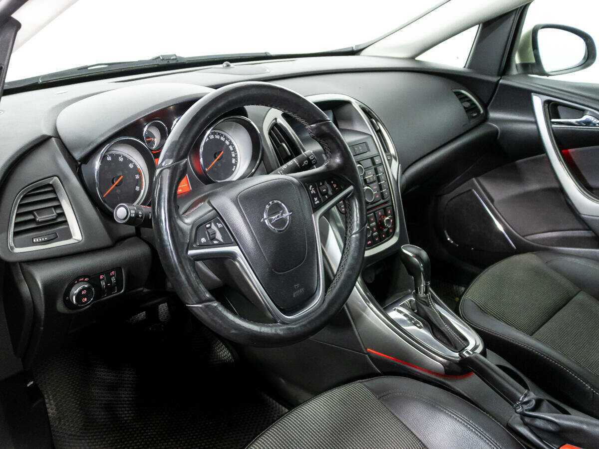 Купить Opel Astra с пробегом. Фото: #10