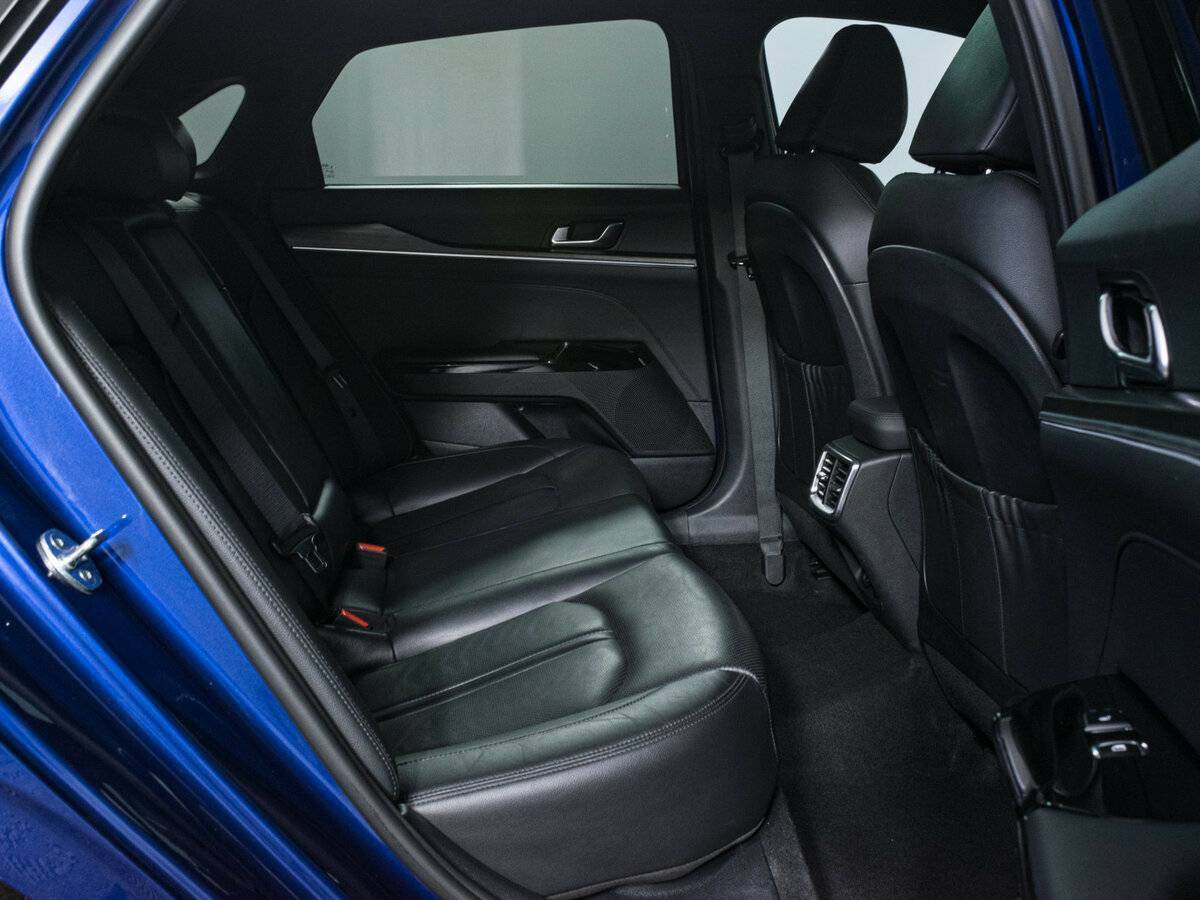 Купить Kia K5 с пробегом. Фото: #11