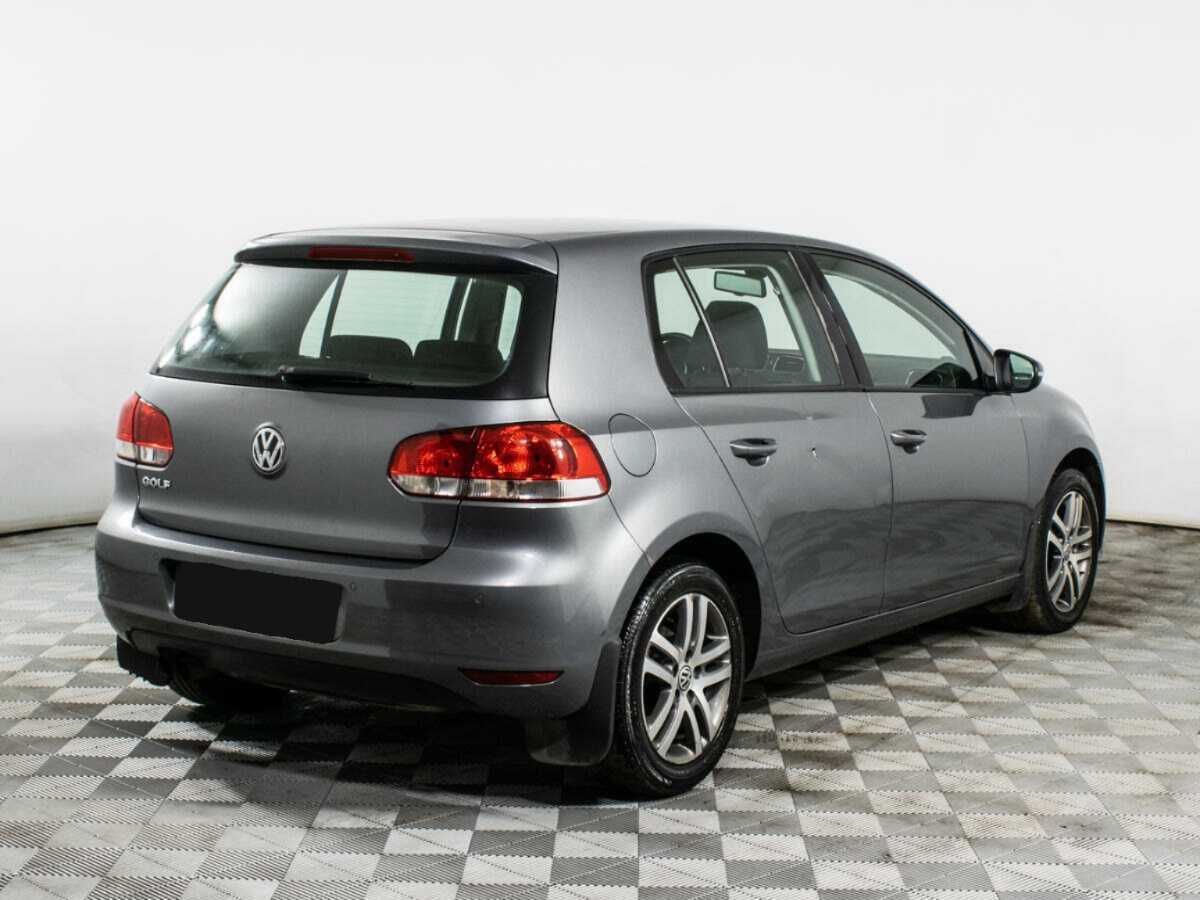 Купить Volkswagen Golf с пробегом. Фото: #3
