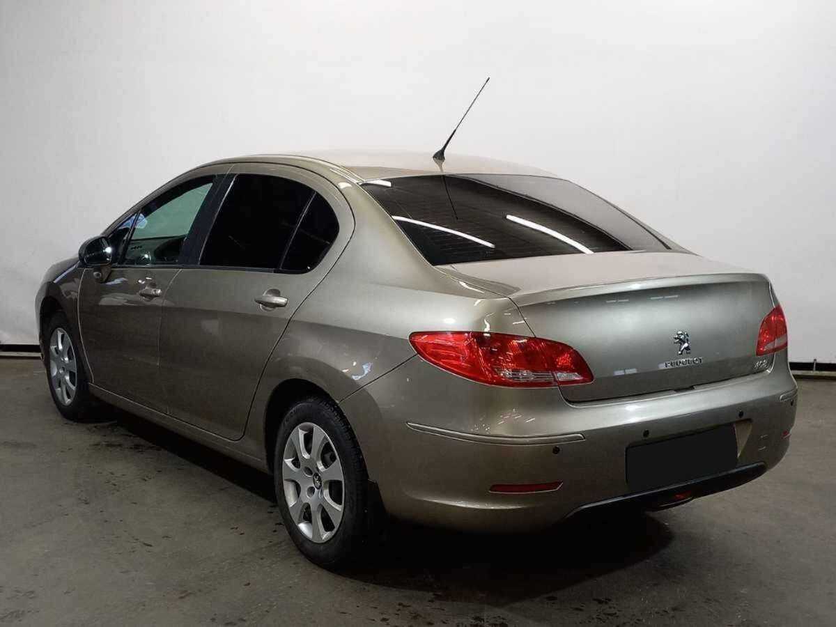 Купить Peugeot 408 с пробегом. Фото: #6