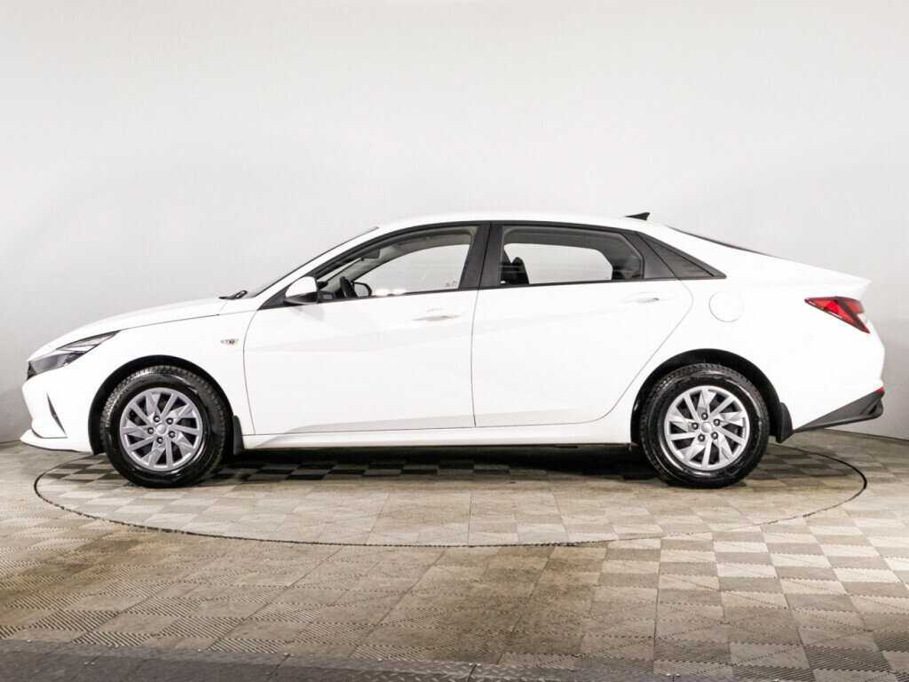 Купить Hyundai Elantra с пробегом. Фото: #7