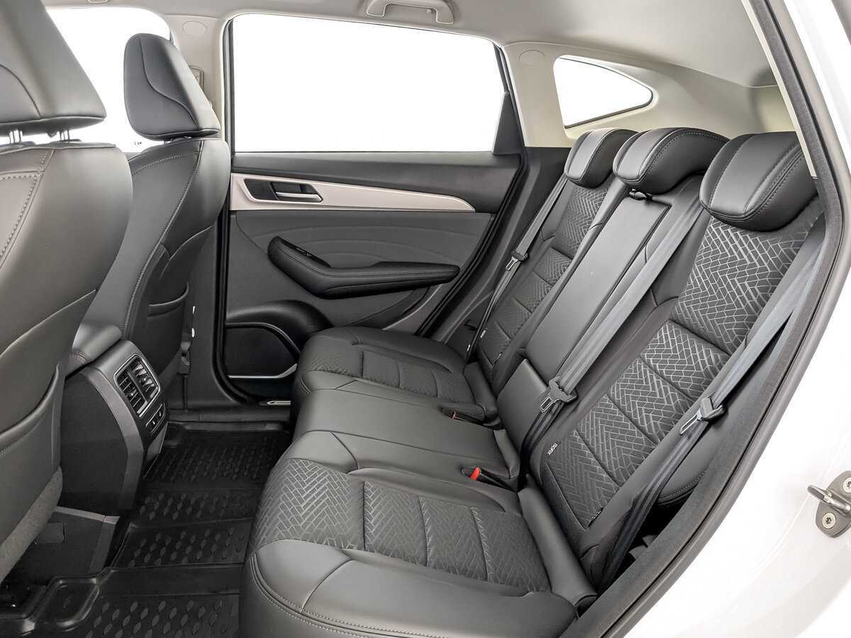 Купить Haval F7 с пробегом. Фото: #11