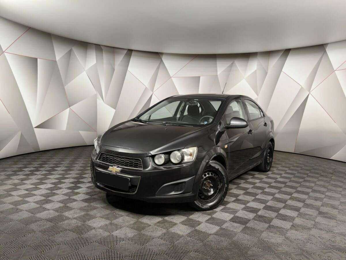 Купить Chevrolet Aveo с пробегом. Фото: #0