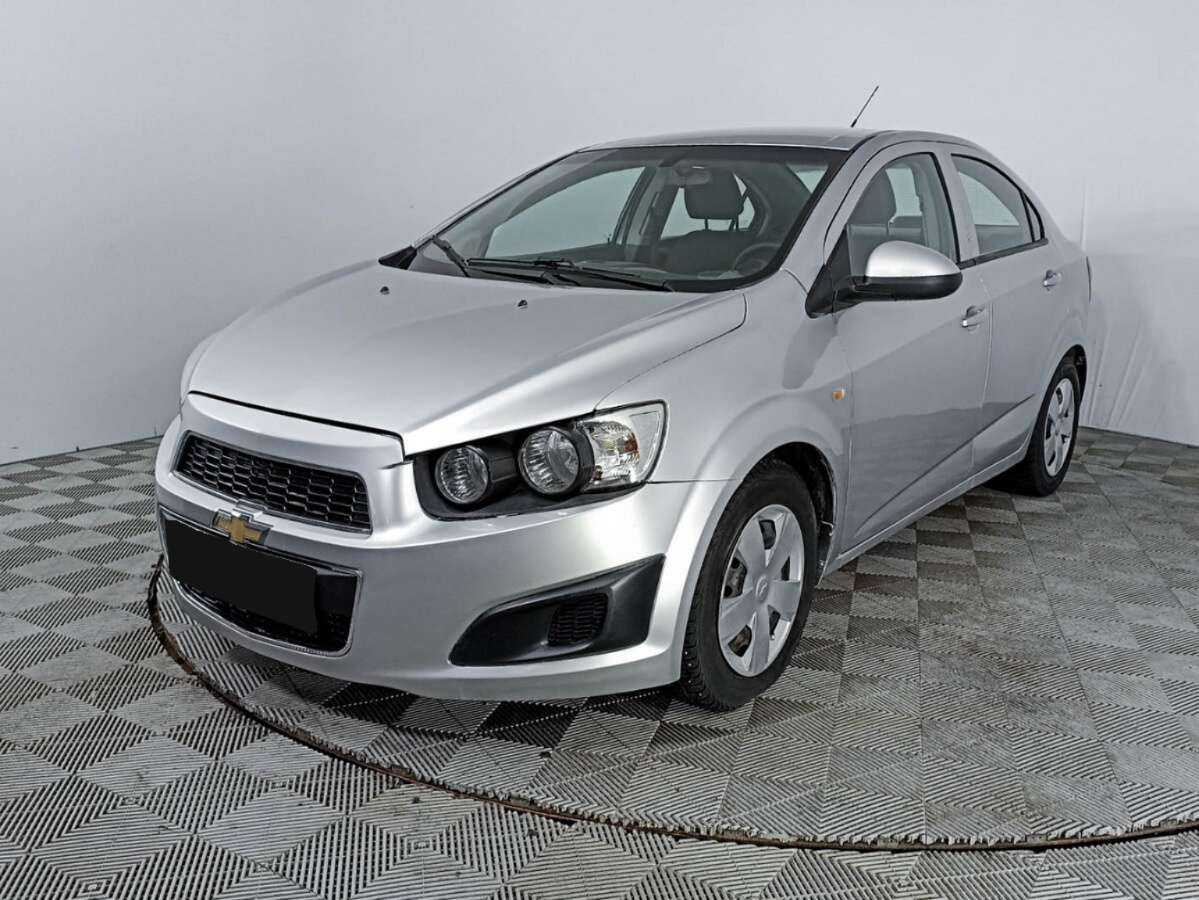 Купить Chevrolet Aveo с пробегом. Фото: #0