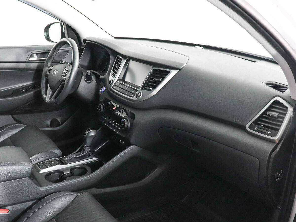 Купить Hyundai Tucson с пробегом. Фото: #8