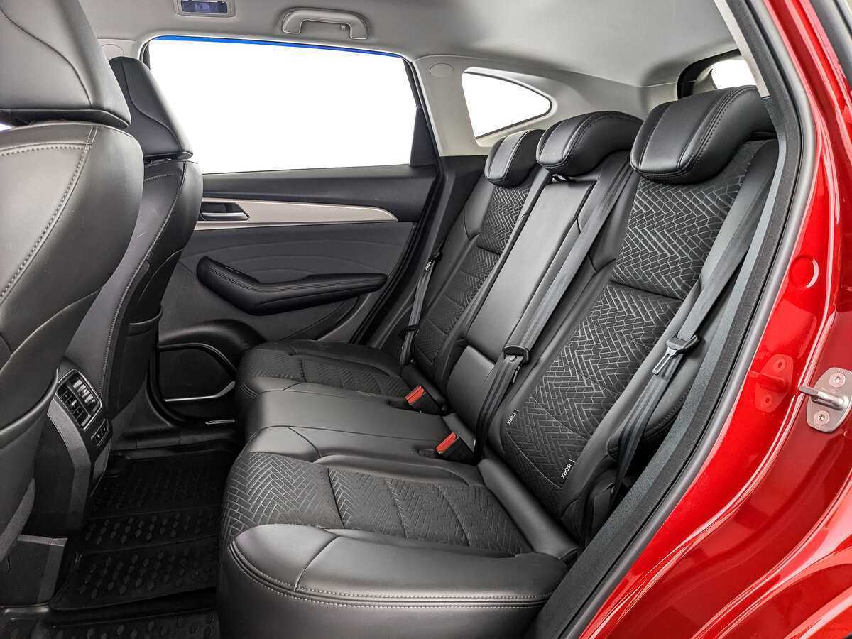 Купить Haval F7 с пробегом. Фото: #17