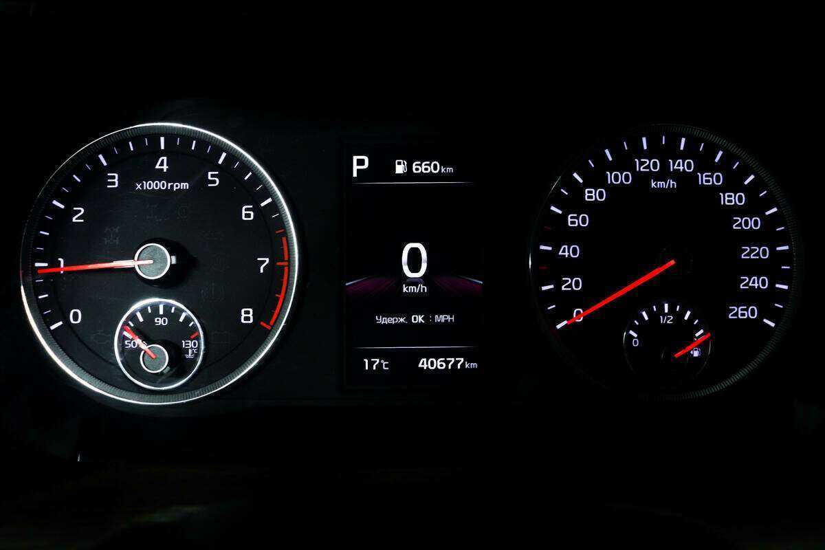 Купить Kia K5 с пробегом. Фото: #8