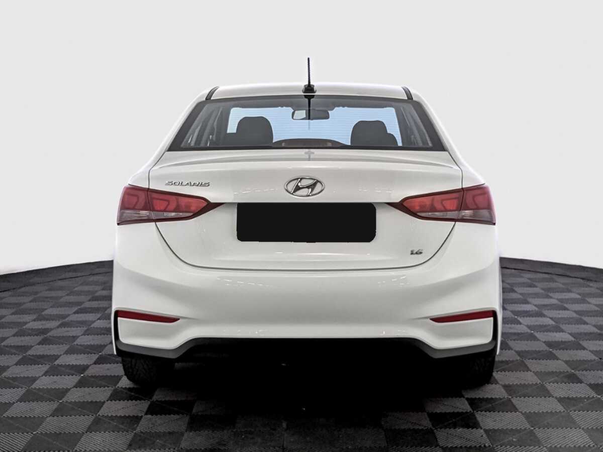 Купить Hyundai Solaris с пробегом. Фото: #5